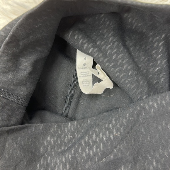 Lululemon Align Crop *21" Diverge Emboss Black - Picture 4 of 7